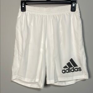 Adidas Run it Short White Size Small 7” NEW